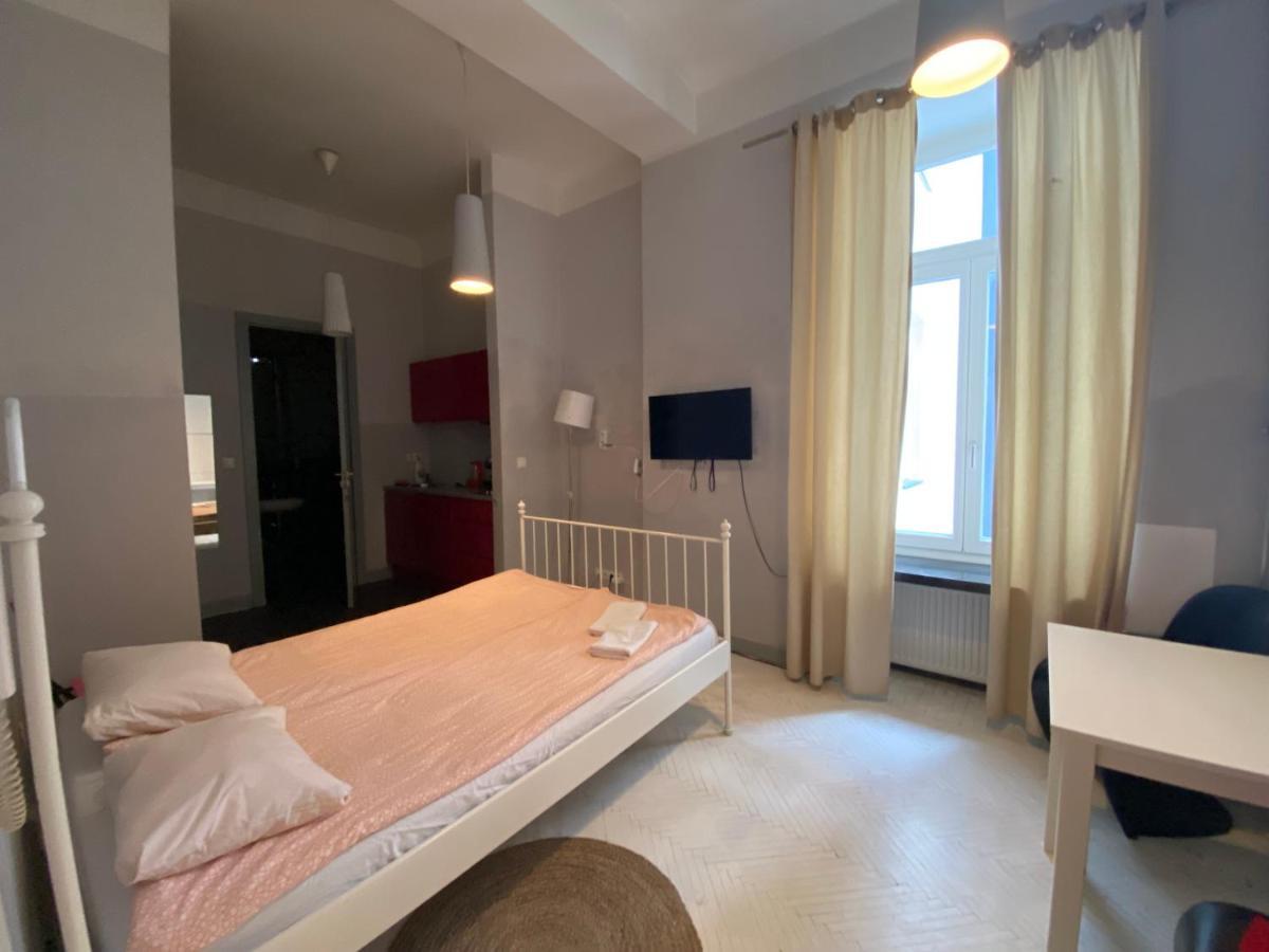 Radna Stay Warschau Buitenkant foto